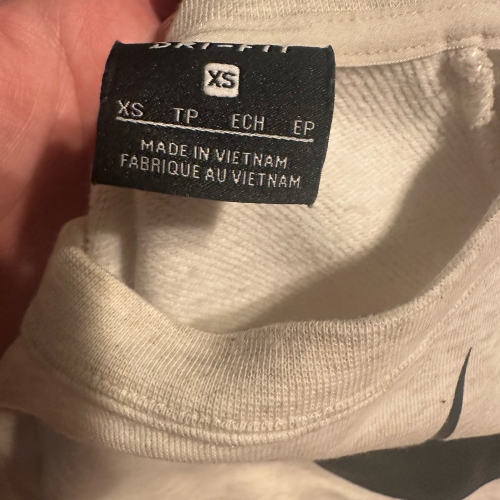 Nike White Top XS